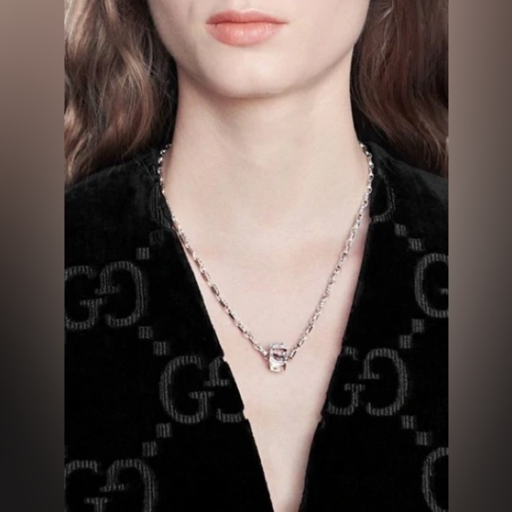 Gucci Sterling Silver G-Cube necklace with Crystal